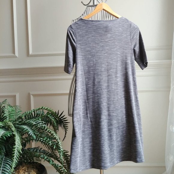 Robe - Picture 2 of 4